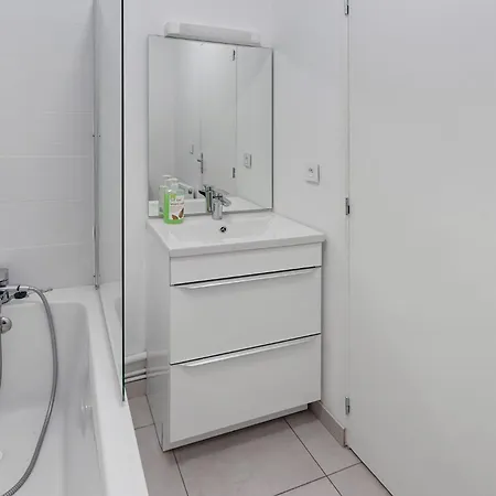 Le Petit Patio - Renove, Paisible Et Proche Centre Apartment Nantes